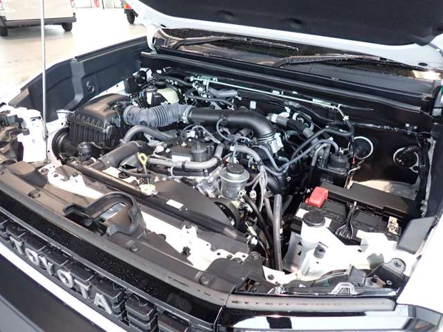 Toyota Land Cruiser FJ 2
