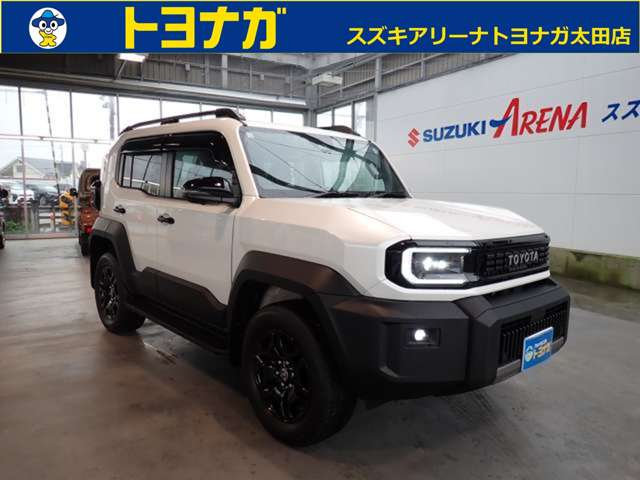 Toyota Land Cruiser FJ 6