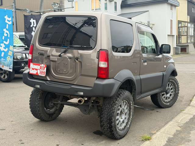 Suzuki Jimny Sierra 8