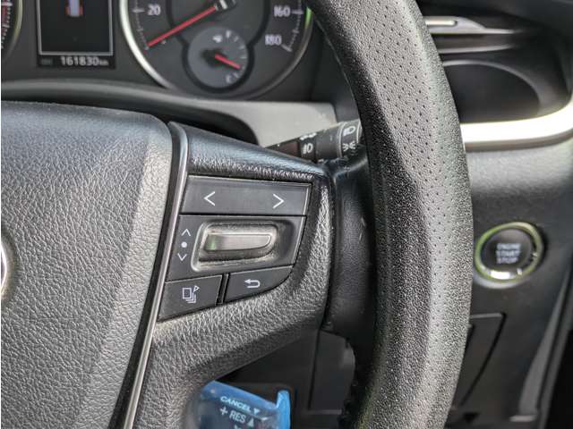 Toyota Alphard 12