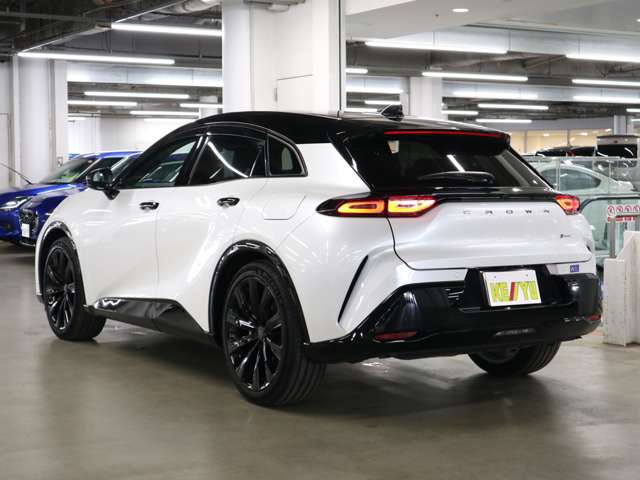 Toyota Crown Sport 11