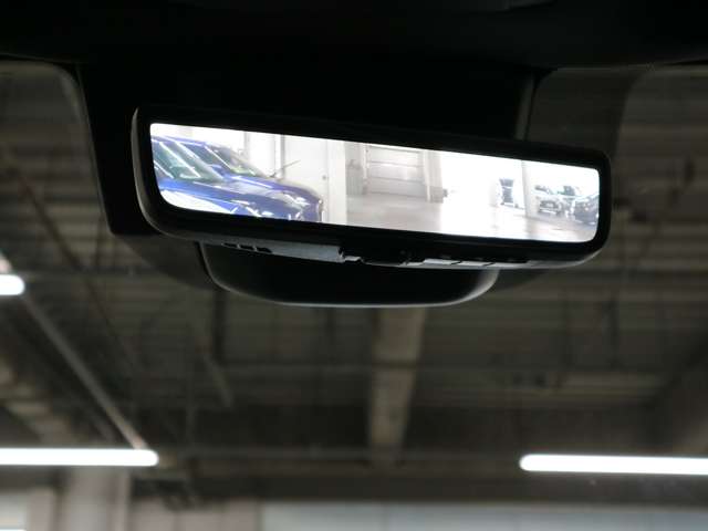 Toyota Crown Sport 3