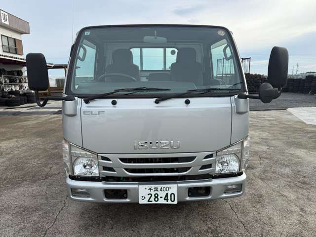 Isuzu Elf 2