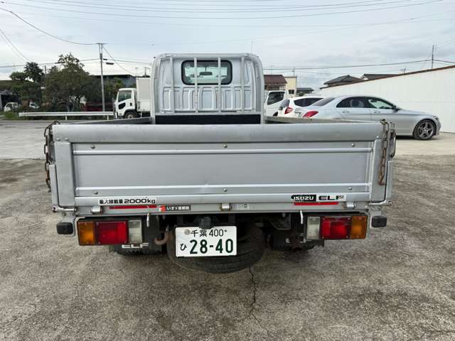 Isuzu Elf 5