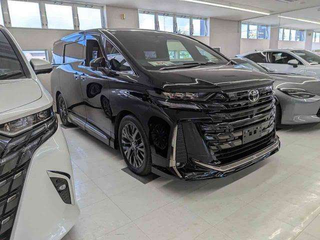 Toyota Vellfire 6