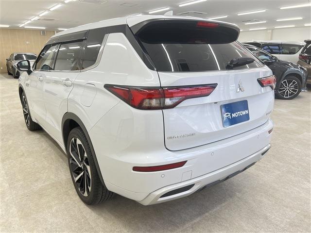 Mitsubishi Outlander 11
