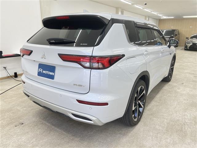 Mitsubishi Outlander 12