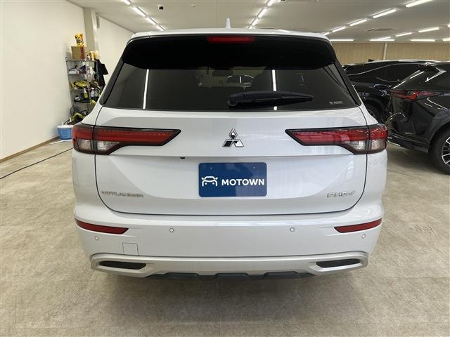 Mitsubishi Outlander 10