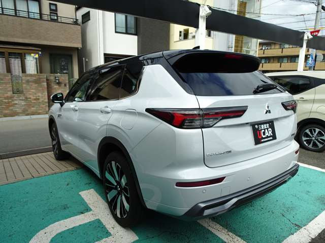 Mitsubishi Outlander 11