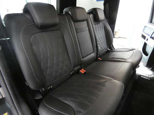 Mercedes-Benz G-Class 7