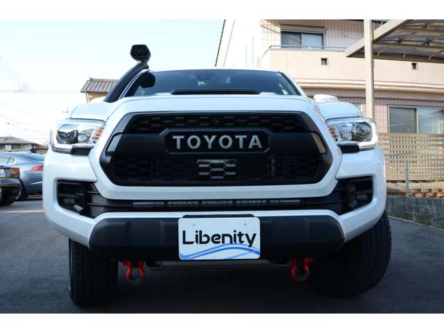 Toyota Tacoma 3