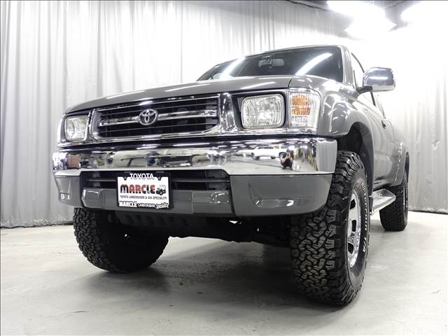 Toyota Hilux 6