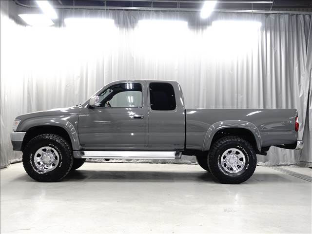 Toyota Hilux 9