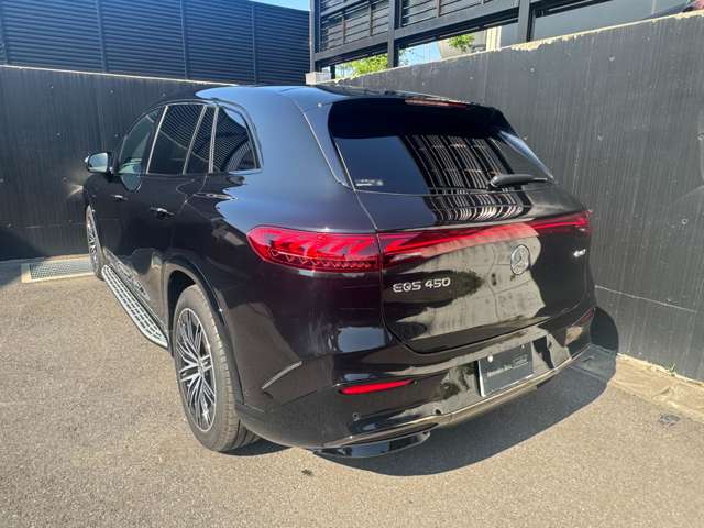 Mercedes-Benz EQS SUV 7