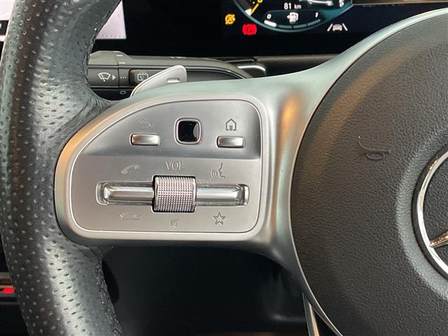 Mercedes-Benz GLB 12