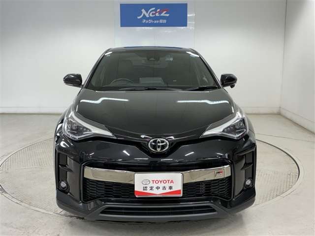 Toyota C-HR 11