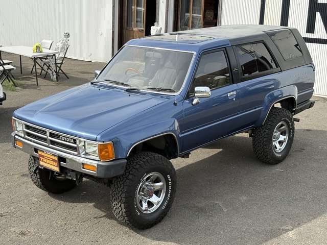Toyota Hilux 9