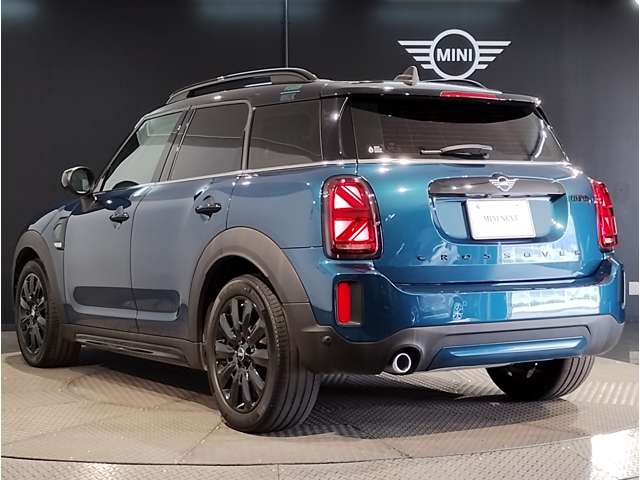 MINI Crossover 8