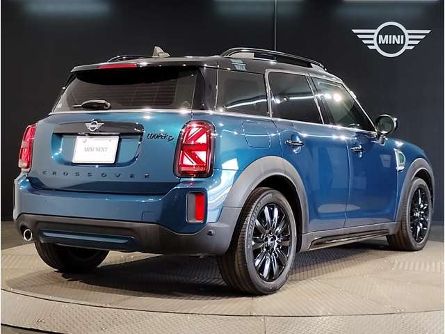 MINI Crossover 10
