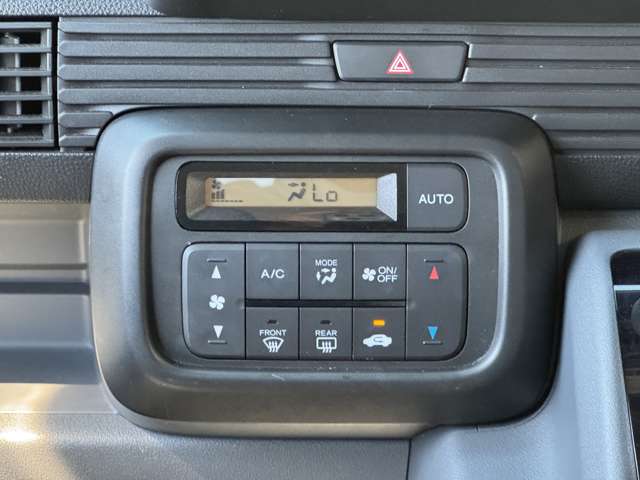 Honda N-VAN 9