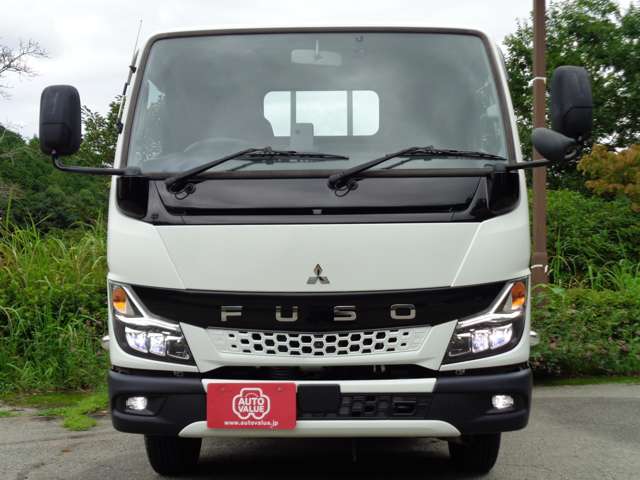 Mitsubishi Fuso Canter 2