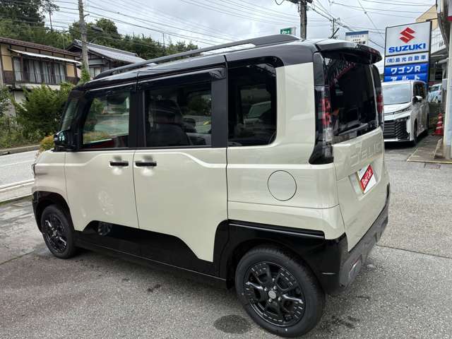 Mitsubishi Delica Mini 4