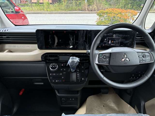 Mitsubishi Delica Mini 7