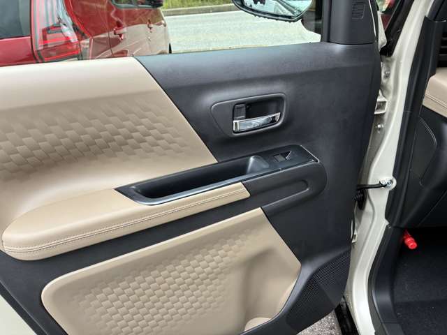 Mitsubishi Delica Mini 9