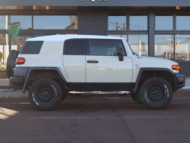 Toyota FJ Cruiser 10