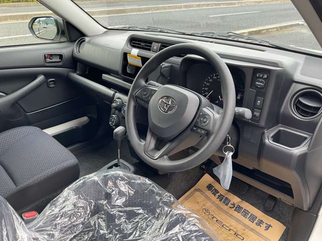 Toyota Probox Van 3
