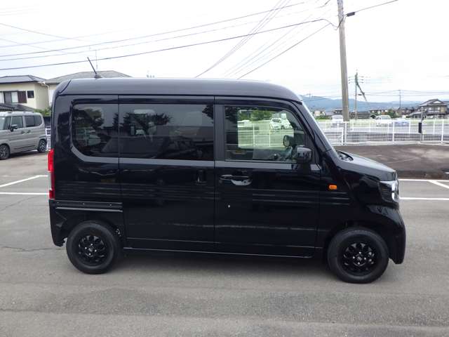 Honda N-VAN 10