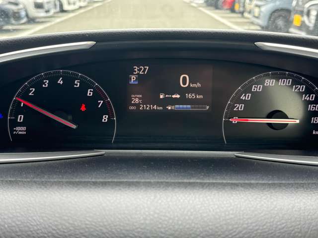 Toyota Sienta 2