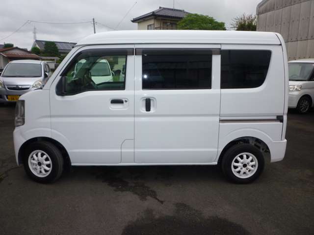 Nissan NV100 Clipper 3