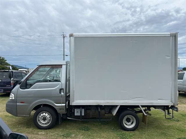 Mazda Bongo Truck 5