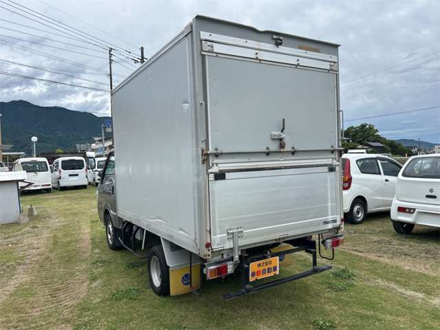 Mazda Bongo Truck 6