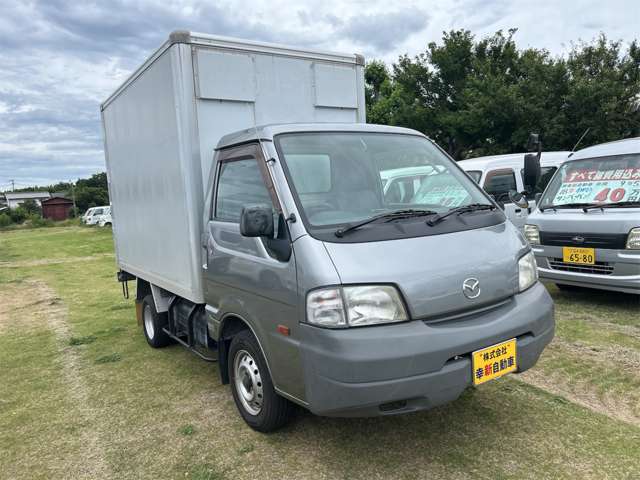 Mazda Bongo Truck 10