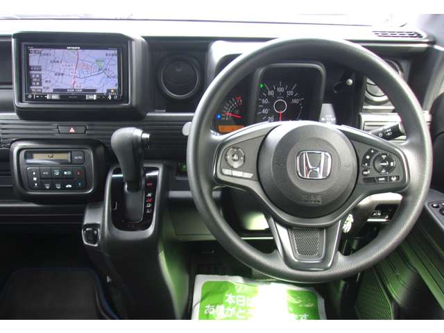 Honda N-VAN 8