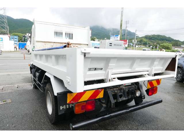 Hino Ranger 9