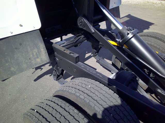Mitsubishi Fuso Canter 11