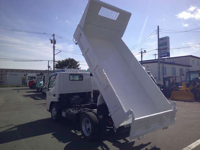 Mitsubishi Fuso Canter 5