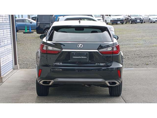 Lexus RX 9