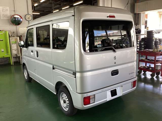 Suzuki Every 5