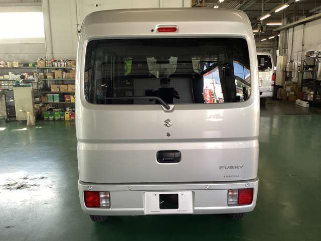 Suzuki Every 6