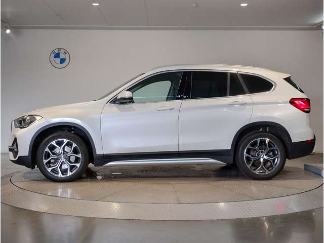 BMW X1 8
