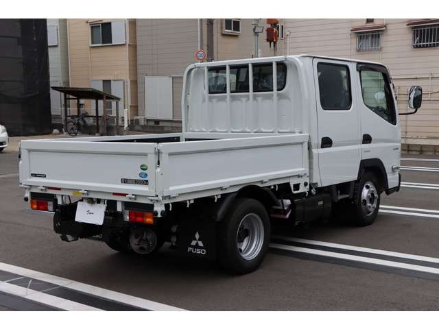 Mitsubishi Fuso Canter 8