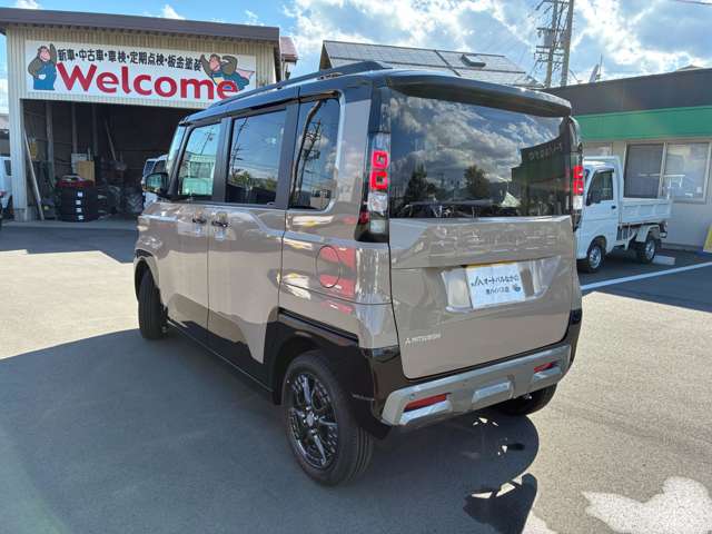 Mitsubishi Delica Mini 7