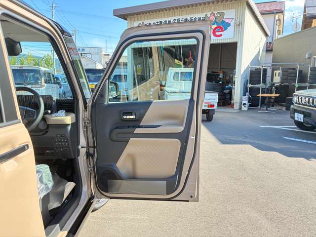 Mitsubishi Delica Mini 10