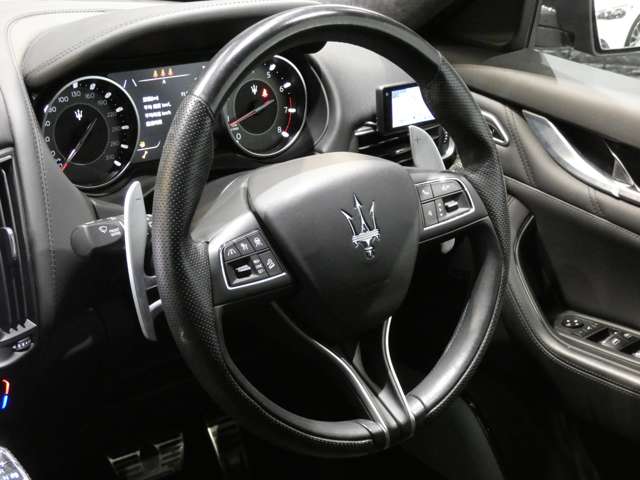 Maserati Levante 9