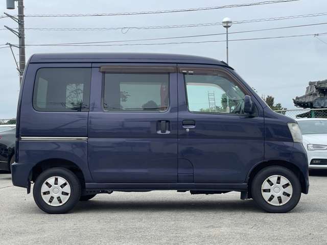 Daihatsu Hijet Cargo 9