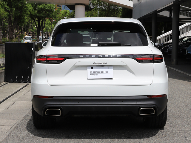 Porsche Cayenne 2